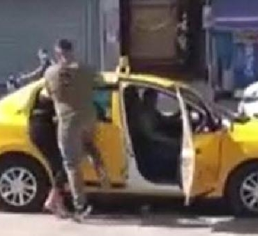 Boşanma aşamasındaki eşi sokak ortasında darbetti 8 Boşanma aşamasındaki eşi sokak ortasında darbetti