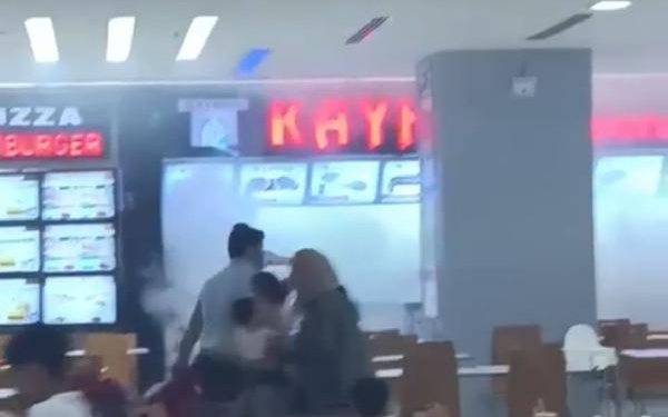 Bursada AVMde yangın vatandaşlar tahliye edildi o anlar kamerada