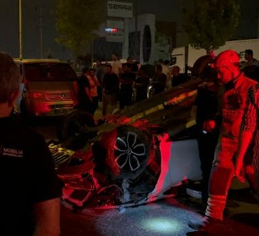 Bursada makas atan sürücü zincirleme kazaya neden oldu 6 yaralı