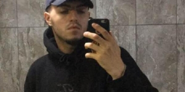 Bursada takla atan otomobilde emniyet kemeri kullanmayan 4 genç yola savruldu 2 ölü 2 ağır yaralı 2