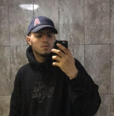 Bursada takla atan otomobilde emniyet kemeri kullanmayan 4 genç yola savruldu 2 ölü 2 ağır yaralı 2