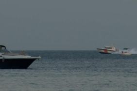 Büyükçekmecede denize açılan çift kayboldu Baba kurtarıldı anne aranıyor