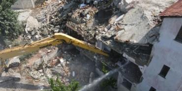 Büyükçekmece’de Marmara Depremi’nin 24’üncü yılında 70 daire yıkıldı 23 Büyükçekmecede Marmara Depreminin 24üncü yılında 70 daire yıkıldı