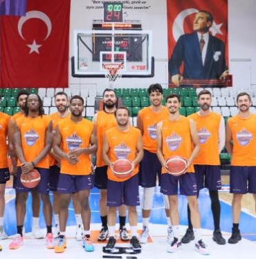 Çağdaş Bodrum parkeye indi