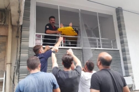 Çatıdan havalandırma boşluğuna düşen çocuk ağır yaralandı