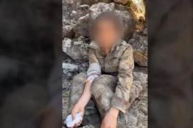 Çatışmada ele geçirilen teröristin yaralarına Mehmetçik müdahale etti