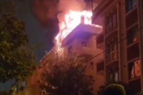 Çekmeköyde 5 katlı binanın çatı katında yangın