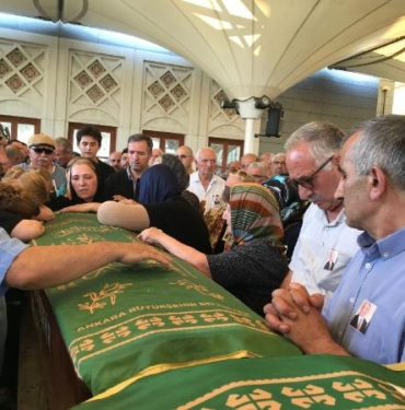 CHP eski ilçe başkanı için iki cenaze namazı kılındı