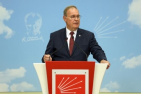 CHPli Öztrak Dijital platform nefret suçuna ortak oluyor