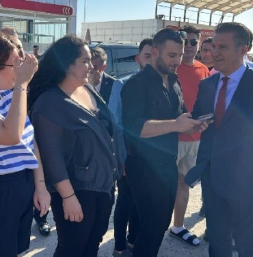 CHPli Sarıgül Cumhuriyet Halk Partimizde bir genel başkan arayışı yok