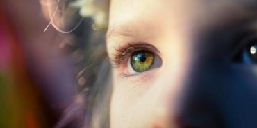 Çocuklar fark etmeyebilir: Göze alınan darbe görme kaybına kadar gidebilir 3 Çocuklar fark etmeyebilir Göze alınan darbe görme kaybına kadar gidebilir