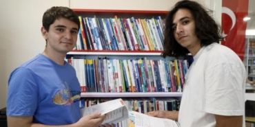 Çöpe atılacak kitaplarla sınava hazırlanıp derece aldılar 10 Çöpe atılacak kitaplarla sınava hazırlanıp derece aldılar