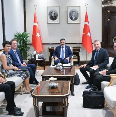 Cumhurbaşkanı Yardımcısı Yılmaz, AB Türkiye Delegasyonu Başkanı Meyer-Landrut ile görüştü