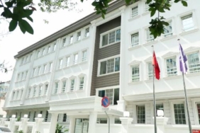 Dayanıklılık testi yaptırmayan okul yönetimi ile veliler karşı karşıya geldi