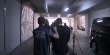 DEAŞ'a para toplayan 6 kişiden 3ü tutuklandı 37 DEAŞa para toplayan 6 kişiden 3ü tutuklandı