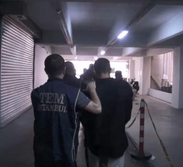 DEAŞa para toplayan 6 kişiden 3ü tutuklandı