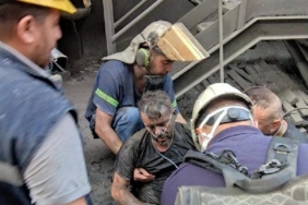 Demir çelik fabrikasında patlama: 1 yaralı 15 Demir çelik fabrikasında patlama 1 yaralı