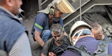 Demir çelik fabrikasında patlama: 1 yaralı 18 Demir çelik fabrikasında patlama 1 yaralı