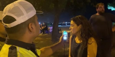 Denetleme noktasında kazaya karışan sürücü 2.33 promil alkollü çıktı 17 Denetleme noktasında kazaya karışan sürücü 233 promil alkollü çıktı