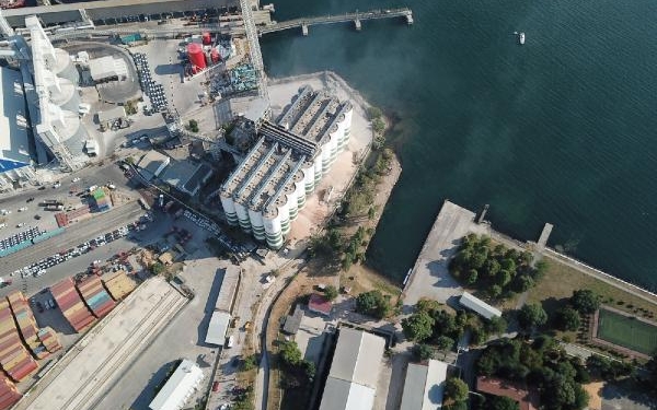 Derince Limanı'nda TMO silolarında patlama: 12 yaralı / Ek fotoğraflar 1 Derince Limanında TMO silolarında patlama 12 yaralı Ek fotoğraflar