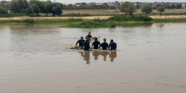Dicle Nehri'nde kaybolmuştu; 34 saat sonra cansız bedeni bulundu 13 Dicle Nehrinde kaybolmuştu 34 saat sonra cansız bedeni bulundu