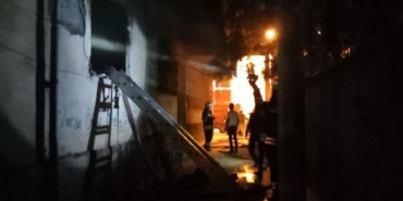 Diyarbakır’da apartman dairesinde yangın 4 Diyarbakırda apartman dairesinde yangın