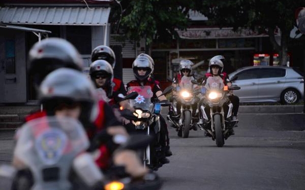 Diyarbakır’da yunus timleri, 294 ruhsatsız silah ele geçirdi, 487 aranan şüpheliyi yakaladı 6 Diyarbakırda yunus timleri 294 ruhsatsız silah ele geçirdi 487 aranan şüpheliyi yakaladı