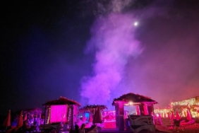 Dünyaca ünlü Konyaaltı Sahili gazinoya dönüştü