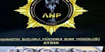 Durdurulan yarış motosikletlerinden uyuşturucu çıktı 8 Durdurulan yarış motosikletlerinden uyuşturucu çıktı