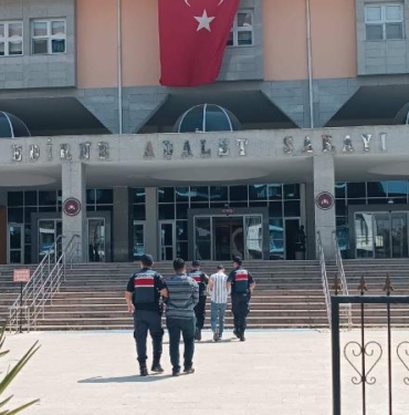 Edirne'de telefonla dolandırıcılığına 2 tutuklama