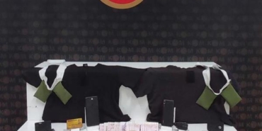 Ehliyet sınavında 'kameralı' kopyaya suçüstü 19 Ehliyet sınavında kameralı kopyaya suçüstü