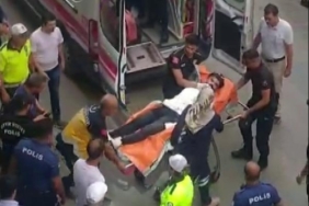 Elazığ'da bıçaklı kavga: 1 ölü, 1 yaralı 17 Elazığda bıçaklı kavga 1 ölü 1 yaralı