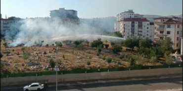 Elazığda mezarlıkta yangın