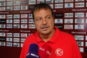 Ergin Ataman Seyircinin de desteğiyle galibiyet serisine devam edeceğimizi düşünüyorum