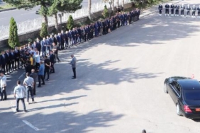 Erzuruma atanan Vali Çiftçi görevine başladı