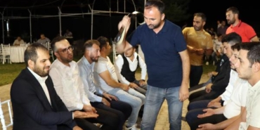 Erzurumda kısır gecesi damat ile sağdıcı kemerle dövdüler