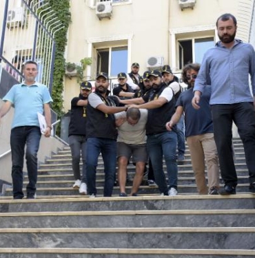 Esenyurtta 2 kişiyi öldüren saldırgan saçlarını kesip inşaatta saklanmış