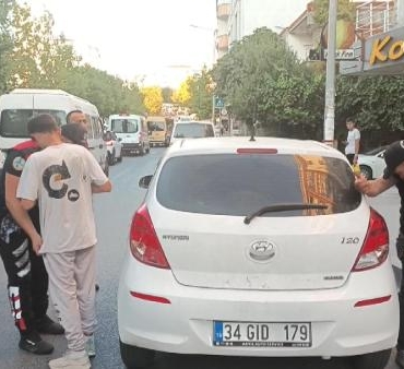 Esenyurt'ta denetimden kaçmaya çalışan 2 kişi yakalandı 10 Esenyurtta denetimden kaçmaya çalışan 2 kişi yakalandı