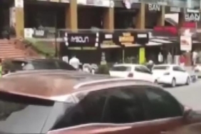 Esenyurtta pompalı tüfekle iş yerine ateş açtı