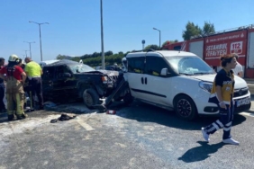 Esenyurtta zincirleme kaza 3 kişi yaralandı