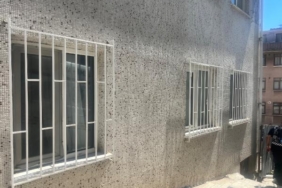 Eşi tarafından defalarca bıçaklanan youtuber yoğun bakıma alındı 9 Eşi tarafından defalarca bıçaklanan youtuber yoğun bakıma alındı