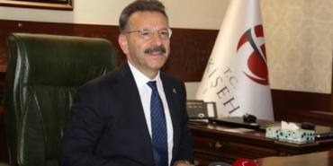 Eskişehir’e atanan Vali Hüseyin Aksoy, göreve başladı 11 Eskişehire atanan Vali Hüseyin Aksoy göreve başladı