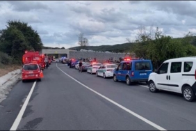 Eyüpsultanda otobüs devrildi çok sayıda yaralı var-1