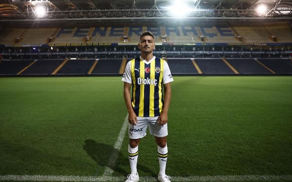 Fenerbahçe Cengiz Ünder ile 4 yıllık sözleşme imzaladı