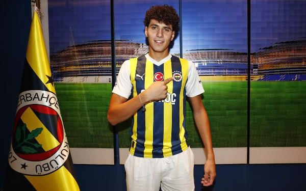 Fenerbahçe Omar Fayedi 4 yıllığına kadrosuna kattı