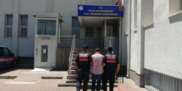 FETÖ hükümlüsü ihraç emniyet müdürü, yakalandı 26 FETÖ hükümlüsü ihraç emniyet müdürü yakalandı