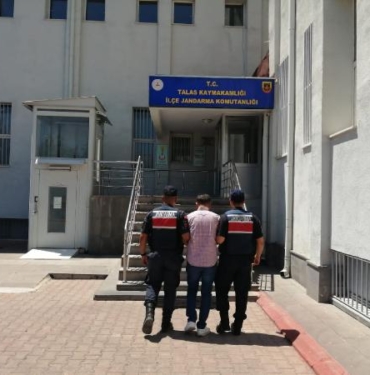 FETÖ hükümlüsü ihraç emniyet müdürü yakalandı