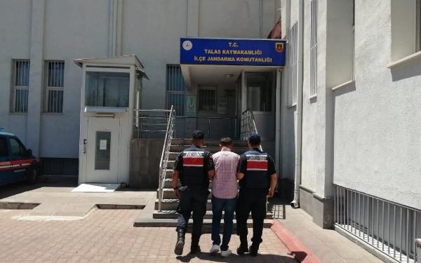 FETÖ hükümlüsü ihraç emniyet müdürü yakalandı