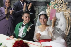 Filipinlerden aşkının peşinde Türkiyeye geldi