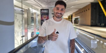 Fountas, Trabzonspor için İstanbul’a geldi 1 Fountas Trabzonspor için İstanbula geldi